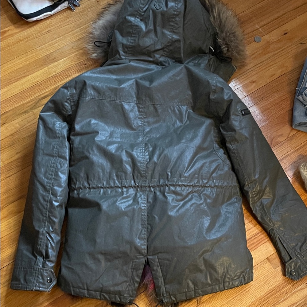 SAM. Mini Limelight Fox Fur Reversible Vest with Army Green Parka Size M - Picture 6 of 15